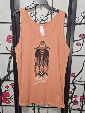 Imperial Motion Peach Graphic Tank Top Woman With Pinapples Medium New